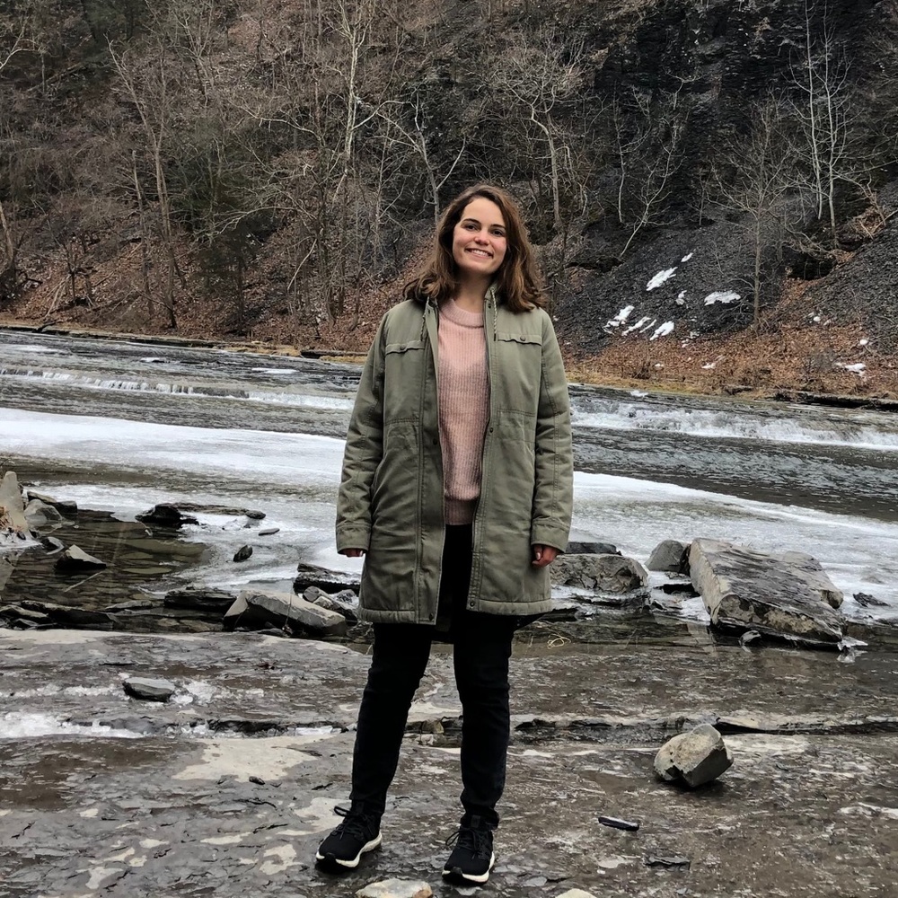 Meet your Posher, Gabrielle